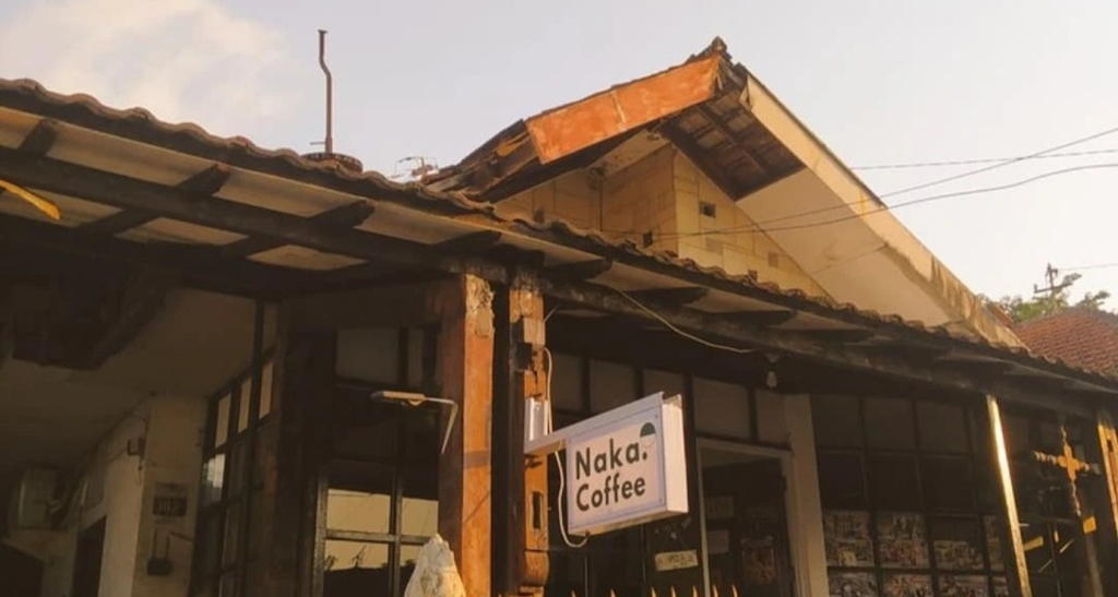 Naka Coffee ambience